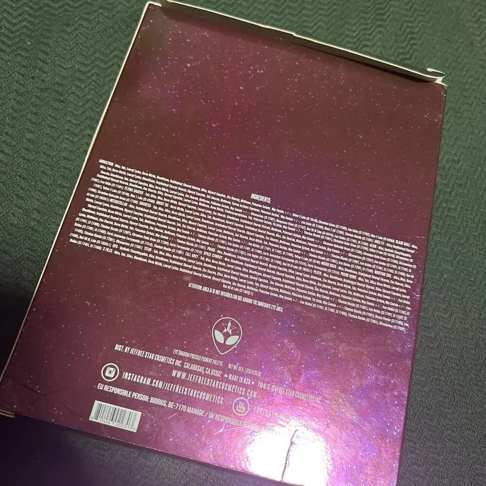 Rare Jeffree Star Alien Palette With Box